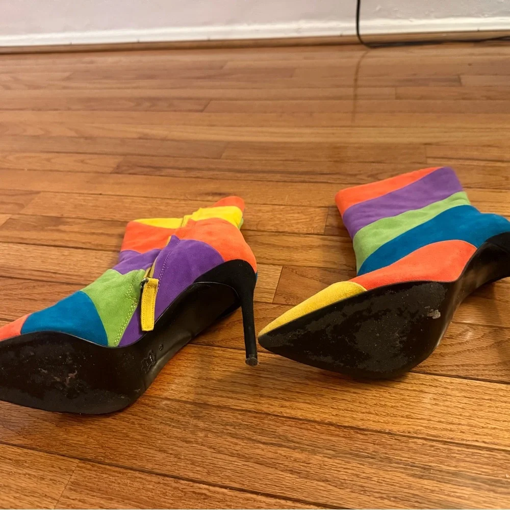 Alice + Olivia Multicolor Heeled Boots - Picture 3 of 4